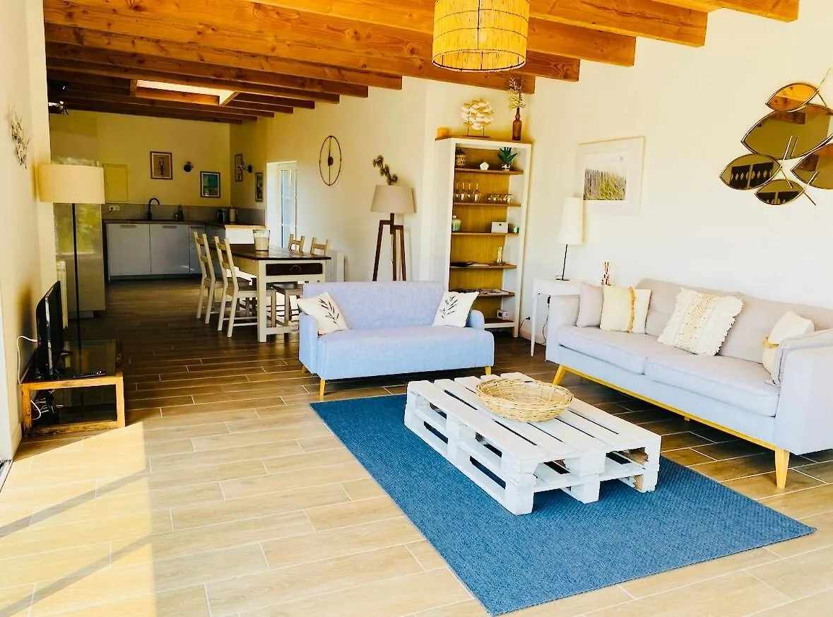 Holiday home Le Havre De Paix De La Cote De Granit Rose Villa Pleumeur-Bodou